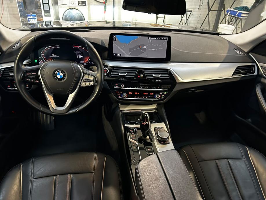BMW 520 D LCI KOŽA HEAD UP KAMERA 360 LED FACELIFT U PDV-U 12MJ.GAR, fotografija 17