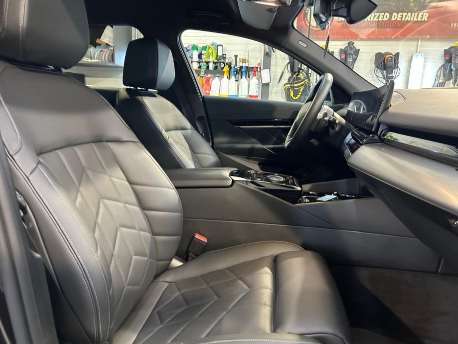 BMW 520 D M SPORT LASER LED KOŽA AMBIENT U PDV-U 24 MJ. JAMSTVO, fotografija 9