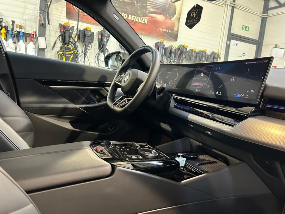 BMW 520 D M SPORT LASER LED KOŽA AMBIENT U PDV-U 24 MJ. JAMSTVO, fotografija 10