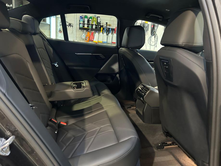 BMW 520 D M SPORT LASER LED KOŽA AMBIENT U PDV-U 24 MJ. JAMSTVO, fotografija 20