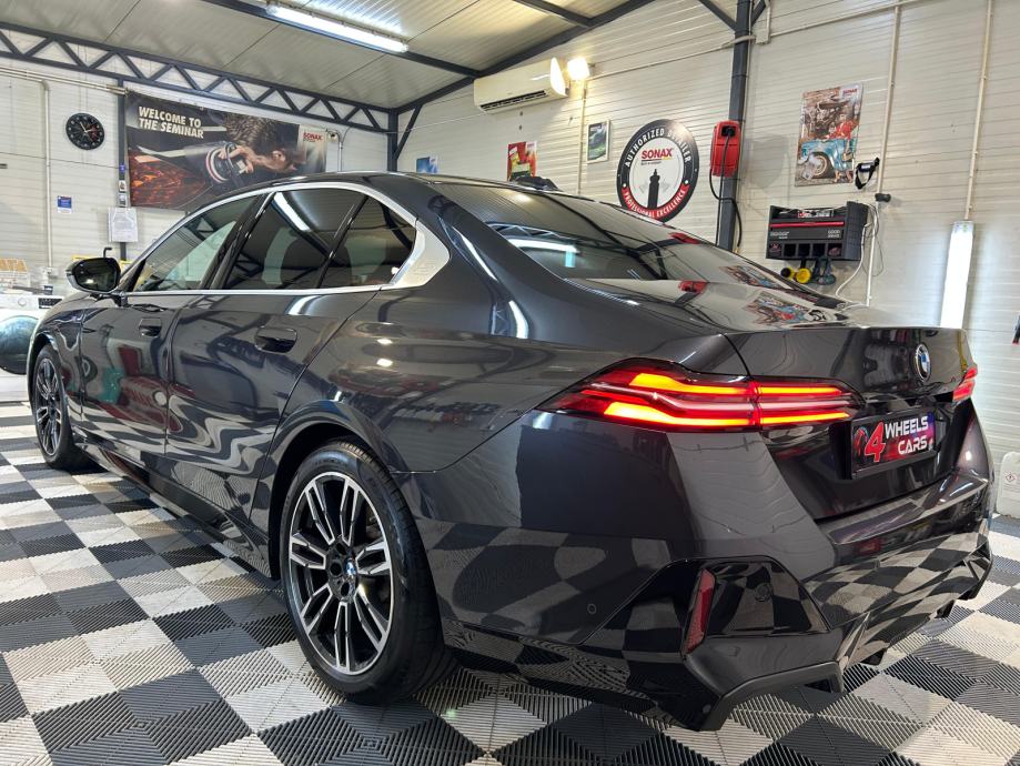 BMW 520 D M SPORT LASER LED KOŽA AMBIENT U PDV-U 24 MJ. JAMSTVO, fotografija 2