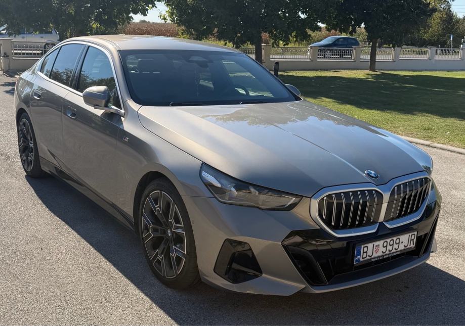 BMW 520 d xDrive, fotografija 3