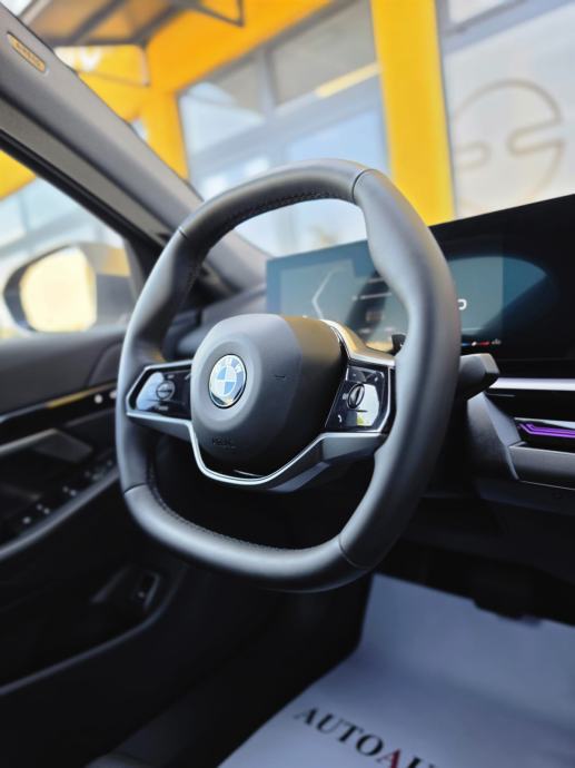 BMW 520D 197KS VIRTUAL,ACC,KAMERA,AMBIENT,KOŽA,ALU21,NAVI,LED,JAMSTVO, fotografija 18