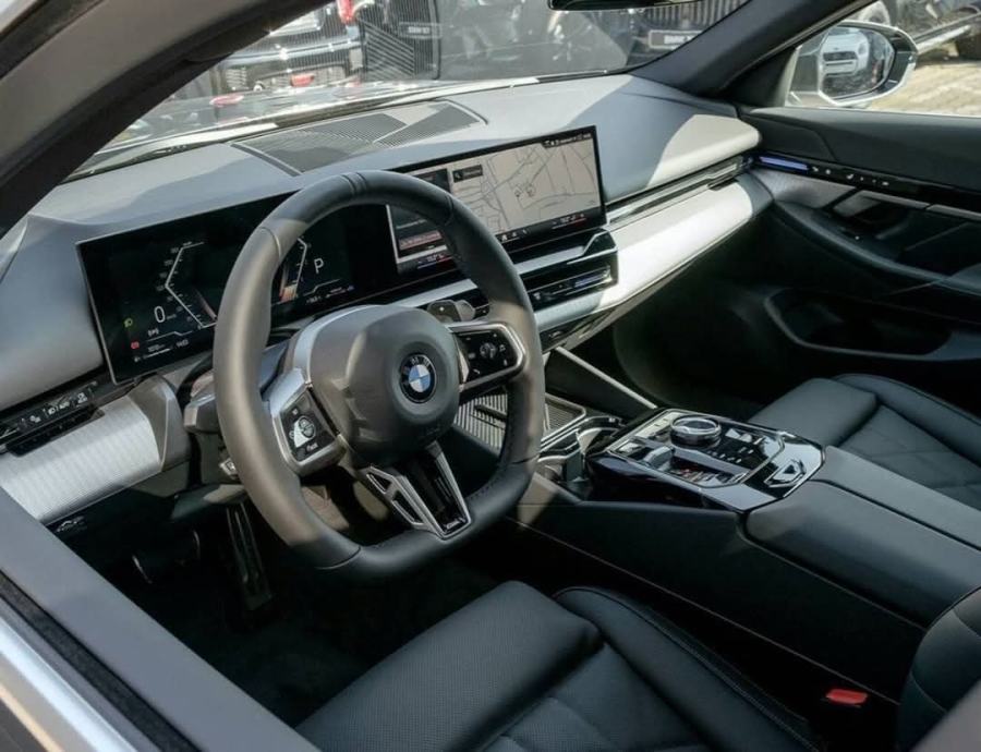 BMW 520d M paket,Full Led,Moguc Leasing,Virtual,Comfort paket, fotografija 5