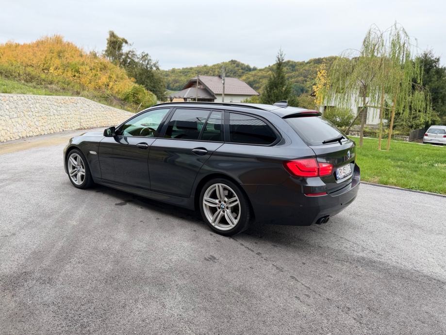BMW 520d • M paket • Shadow line • Kamera • Android • Koža, fotografija 7
