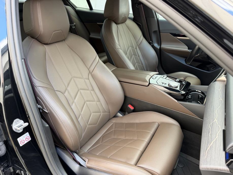 BMW 520d M pro paket-alu 21"-registriran-1. Vlasnik, fotografija 12