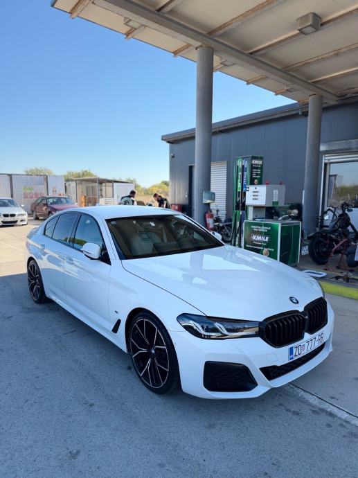 BMW 520d M SPORT LCI • FULL LED • KOŽA • NAVI • VIRTUAL COCKPIT, fotografija 3