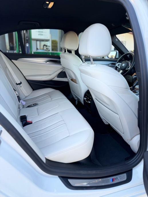BMW 520d M SPORT LCI • FULL LED • KOŽA • NAVI • VIRTUAL COCKPIT, fotografija 15