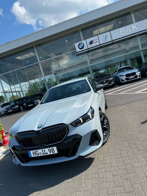 BMW 520d M SPORT PRO,H/K,HEAD-UP,360,CARBON, fotografija 2