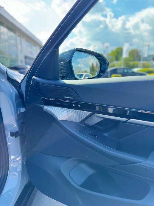 BMW 520d M SPORT PRO,H/K,HEAD-UP,360,CARBON, fotografija 7