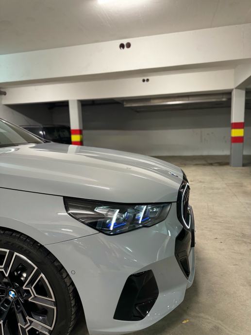 BMW 520d M SPORT PRO,H/K,HEAD-UP,360,CARBON, fotografija 15