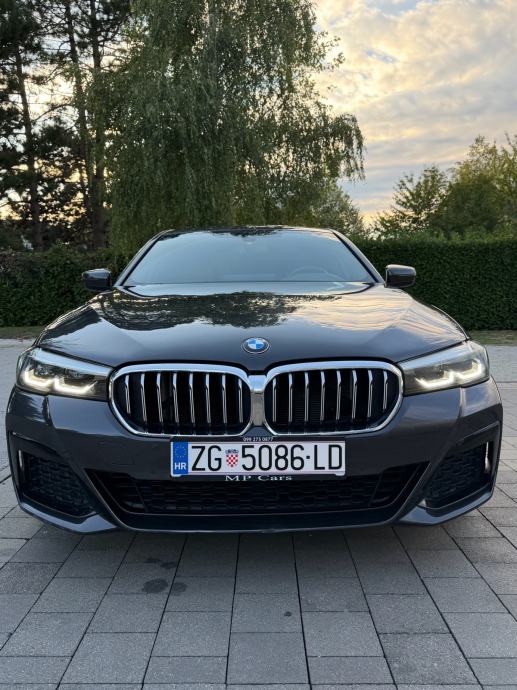 BMW 520d°M SPORT°XDRIVE°LIVE COCKPIT°AMBI°SHADOW LINE°REG06/27°, fotografija 10