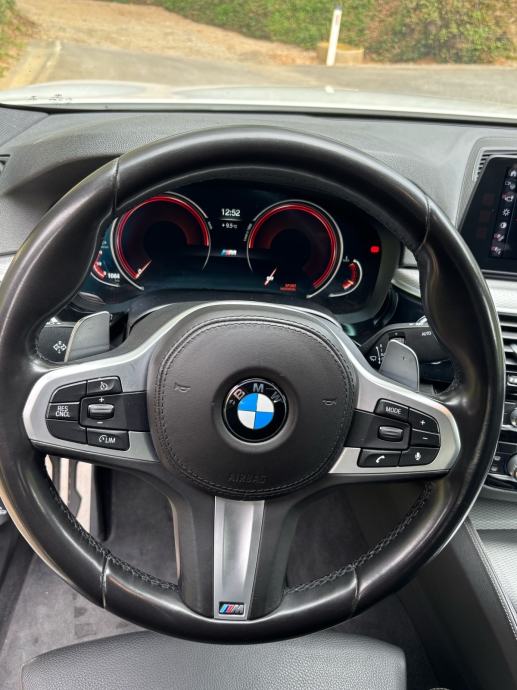 BMW 520d M Sportpaket, fotografija 14