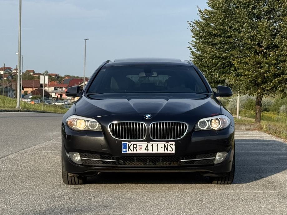 BMW 520d Touring F11 - PANO, KOŽA, REG 12/26, PDV, fotografija 2