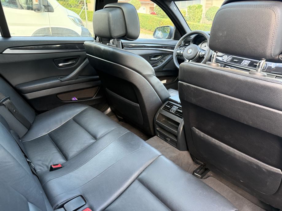BMW 520d Touring F11 - PANO, KOŽA, REG 12/26, PDV, fotografija 17