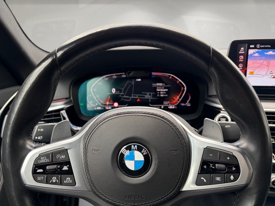 BMW 520d xdrive M Sport | Laser | Head-up | ACC | Jamstvo do 36 mj., fotografija 10