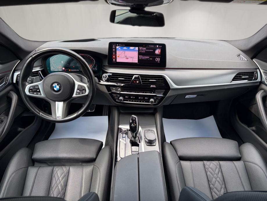 BMW 520d xdrive M Sport | Laser | Head-up | ACC | Jamstvo do 36 mj., fotografija 9