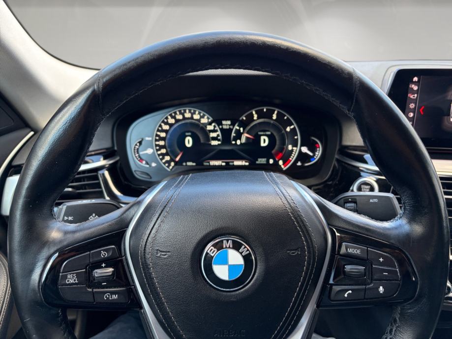 BMW 520d xdrive Sport line | LED | Hi-fi | PDC | Jamstvo do 36 mj., fotografija 9