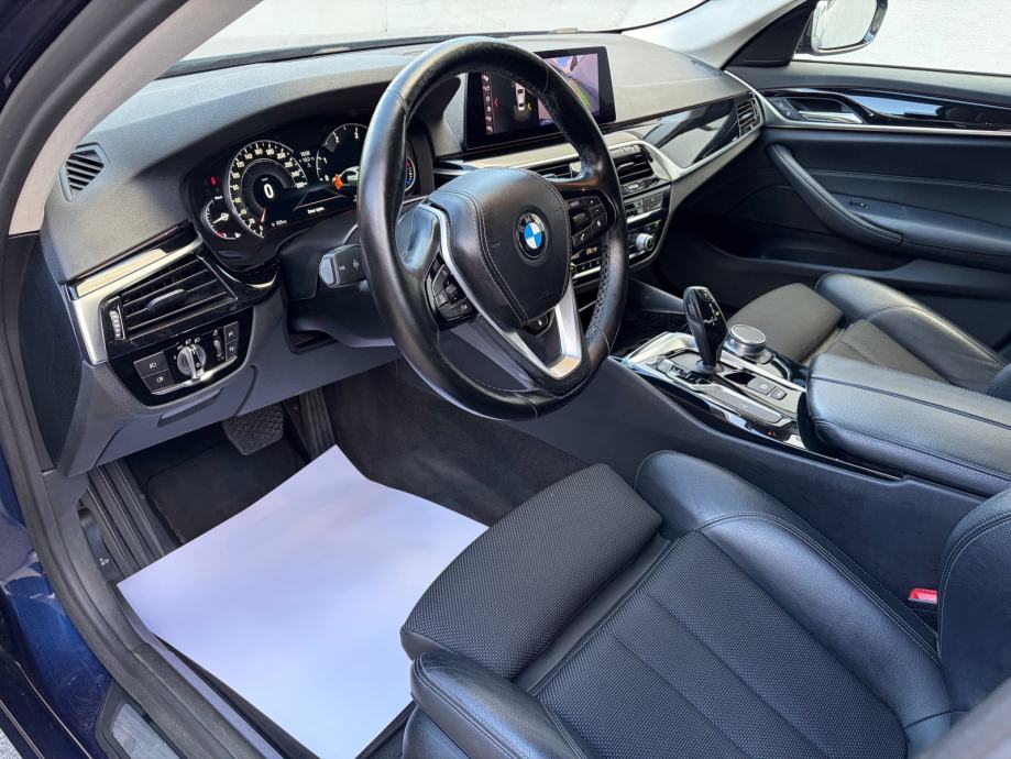 BMW 520d xdrive Sport line | LED | Hi-fi | PDC | Jamstvo do 36 mj., fotografija 7