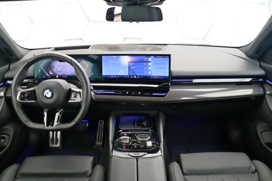 BMW 520dA M-Sport 197KM COCKPIT RADAR HEAD Up HarmanKardon, 2023 god.