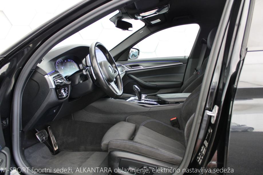 BMW 520dTA x-Drive Full LED COCKPIT NAVI Pro VUČNA KUKA, 2021 god.