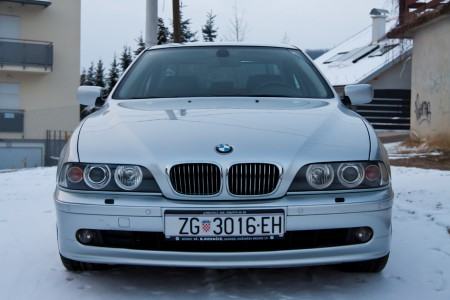 BMW 530d automatik, koža, navigacija, TV, full oprema