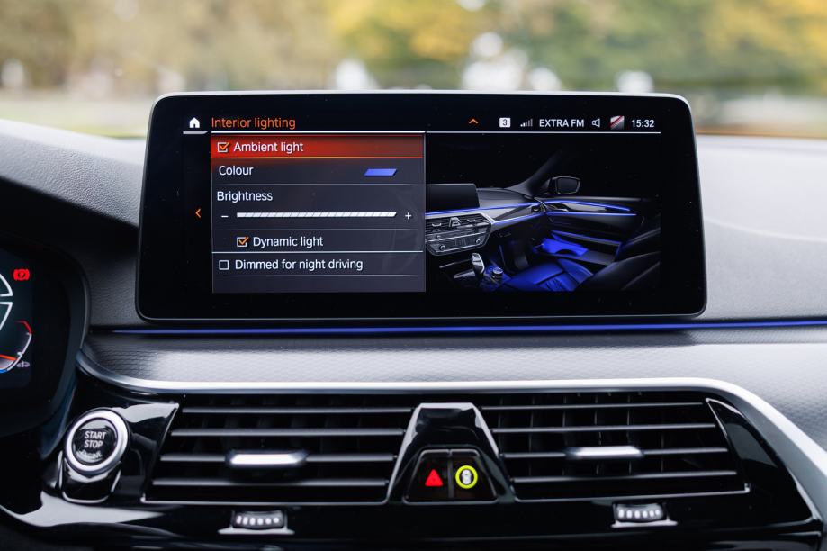 BMW 530d xDrive M-Sport - Laser | ACC | HUD | Ambi | Pano | Memo | Kam, fotografija 16
