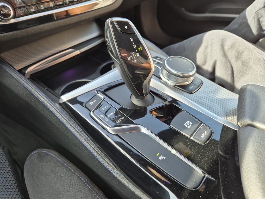 BMW 530d Xdrive Msport, PDV, fotografija 11
