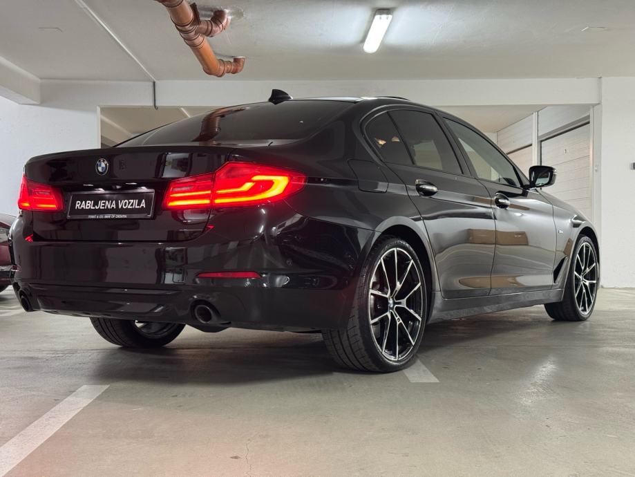BMW 530d Xdrive Msport SIBER KAMERA AMBILIGHT, fotografija 17