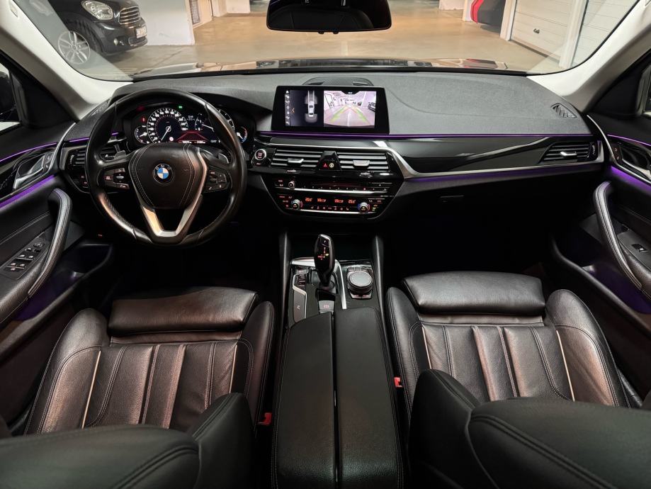 BMW 530d Xdrive Msport SIBER KAMERA AMBILIGHT, pogled izvana - slika 5