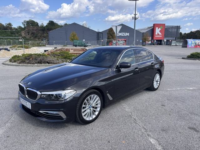 BMW 530e iPerformance Luxury Line, fotografija 8