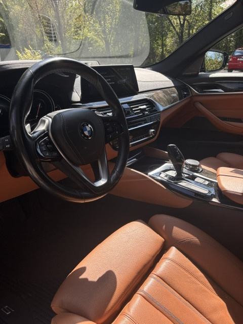 BMW 530e iPerformance Luxury Line, fotografija 15