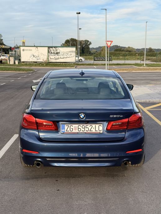BMW 530e iPerformance Sport Line + 4 nove zimske gume Bridgestone, fotografija 4