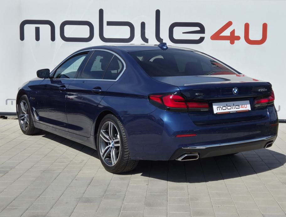 Bmw 530e Xdrive Luxury Line, fotografija 3