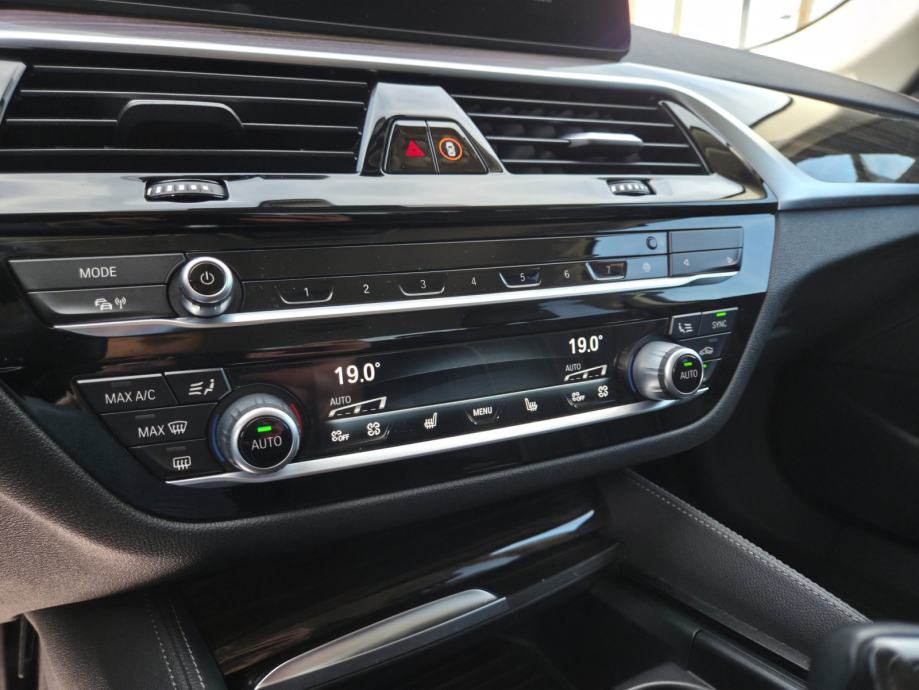 Bmw 530e Xdrive Luxury Line, fotografija 13