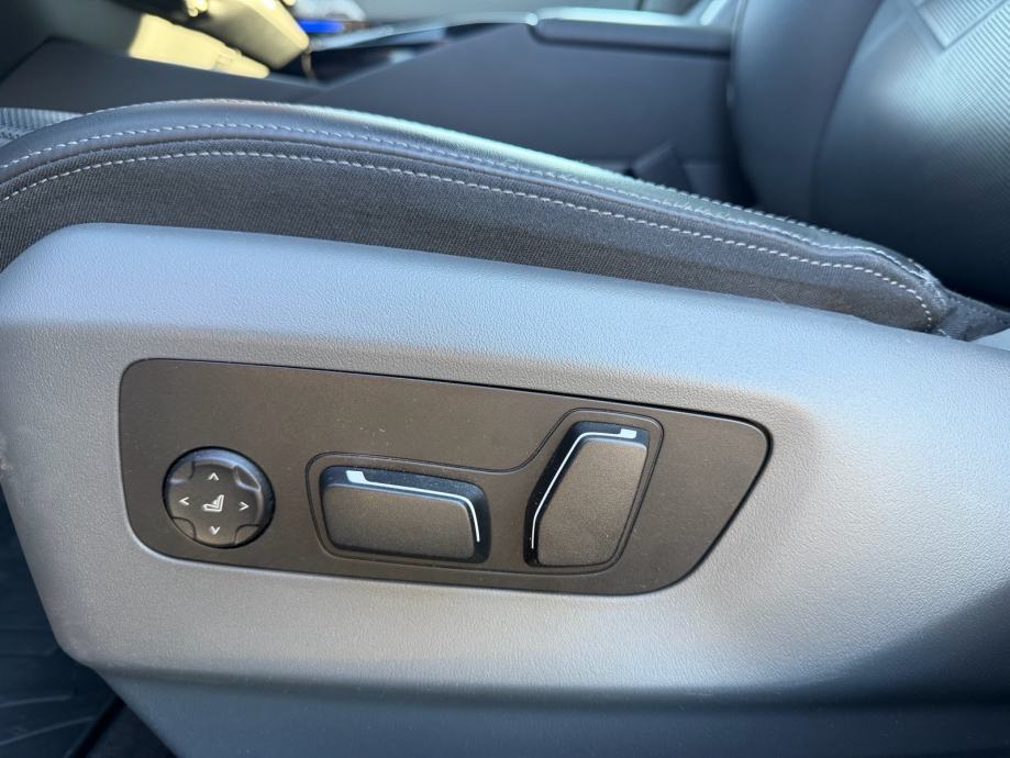 BMW 540d G60 xDrive M Sport Pro – 303 KS – PDV, fotografija 10