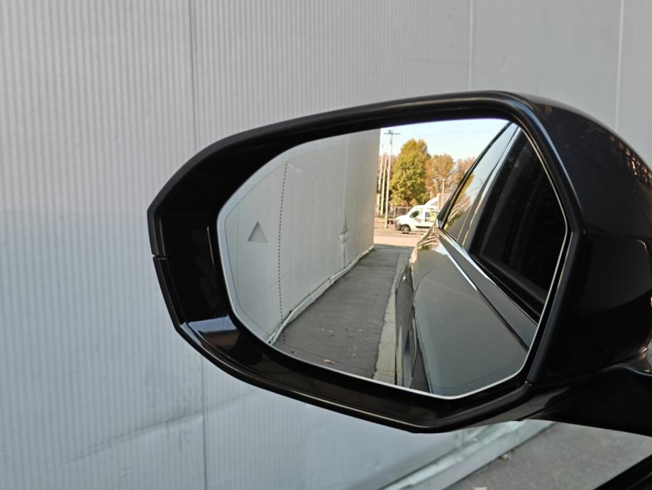 BMW 540d xDrive M Sport, 360° kamera, Bowers & Wilkins, fotografija 20