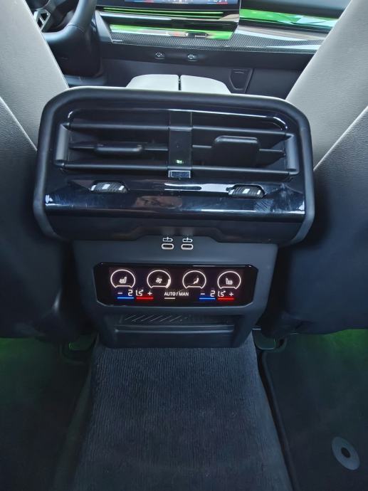 BMW 540d xDrive M Sport, 360° kamera, Bowers & Wilkins, fotografija 18