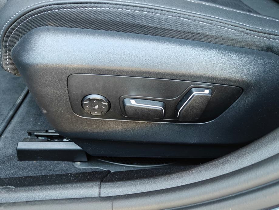 BMW 540d xDrive M Sport, 360° kamera, Bowers & Wilkins, fotografija 19