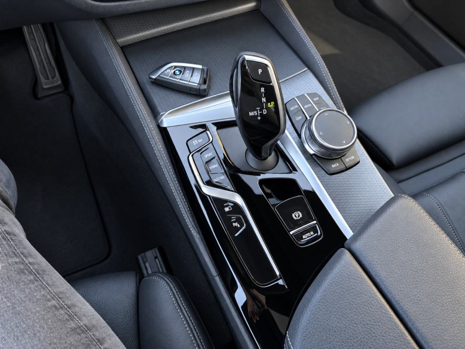BMW 545e xDrive M Sport | 394 KS | Laser | HUD | jamstvo 12 mj., fotografija 12
