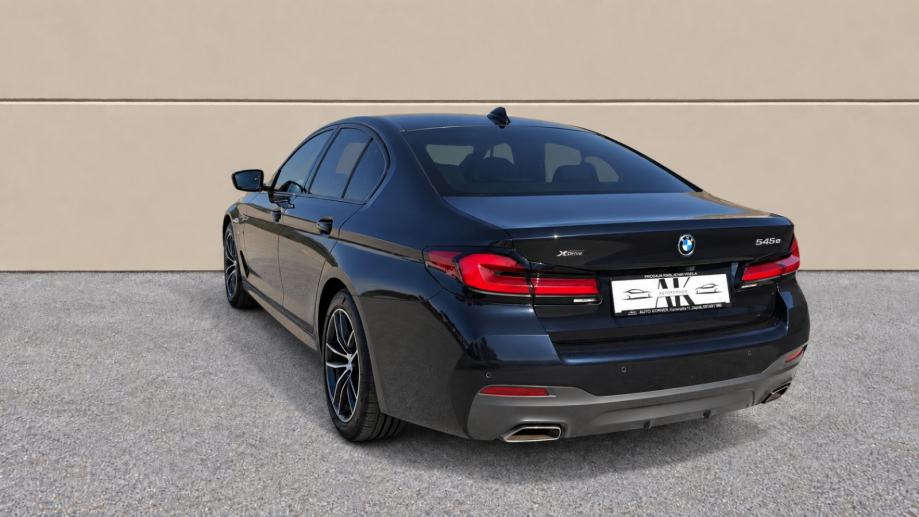 BMW 545e xDrive M Sport | 394 KS | Laser | HUD | jamstvo 12 mj., fotografija 3