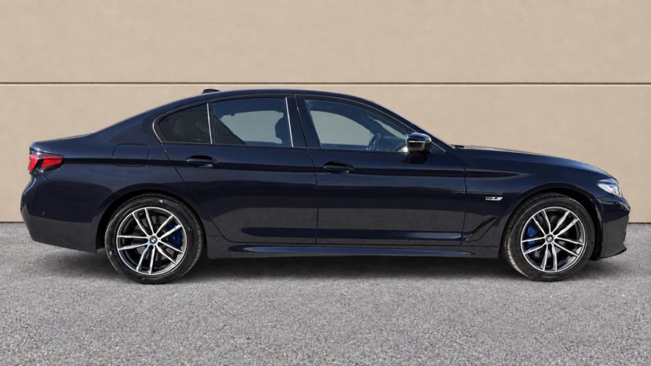 BMW 545e xDrive M Sport | 394 KS | Laser | HUD | jamstvo 12 mj., fotografija 6