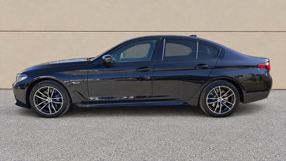 BMW 545e xDrive M Sport | 394 KS | Laser | HUD | Premium jamstvo, fotografija 2