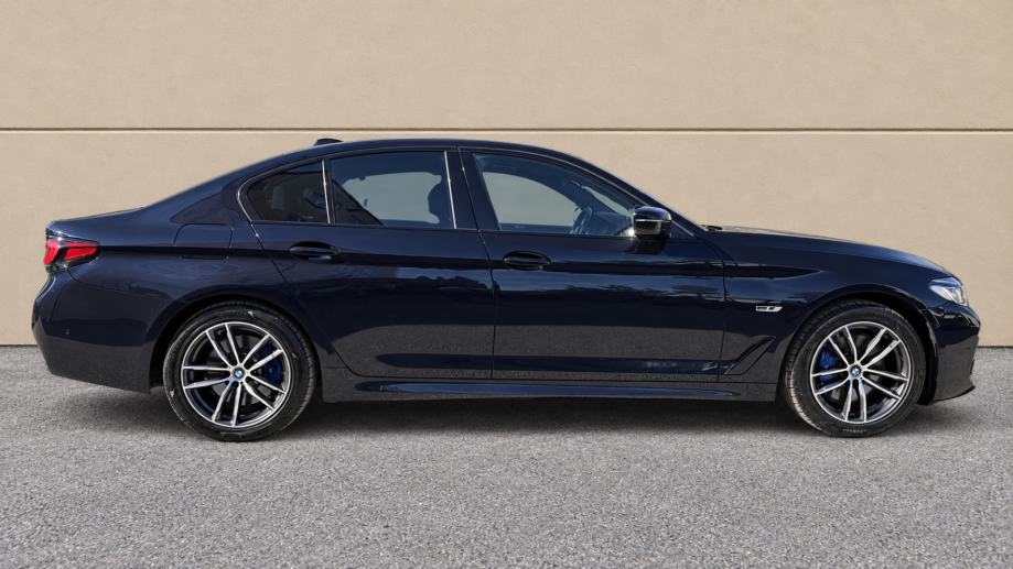 BMW 545e xDrive M Sport | 394 KS | Laser | HUD | Premium jamstvo, fotografija 6