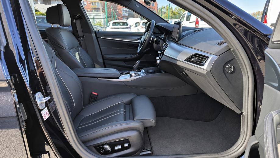 BMW 545e xDrive M Sport | 394 KS | Laser | HUD | Premium jamstvo, fotografija 9