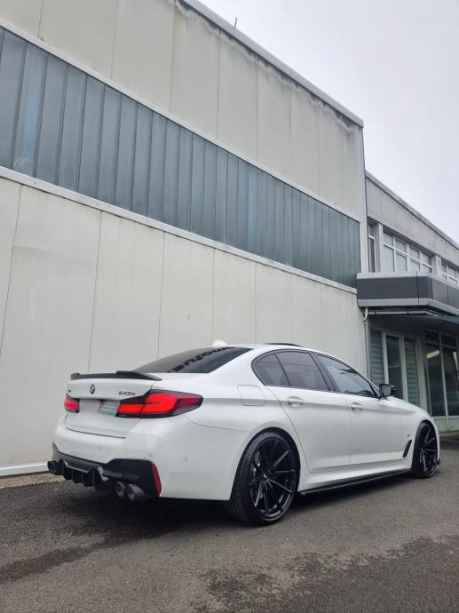 BMW 545e xDrive, M-SPORT, B&W, SOFT CLOSE, ŠIBER, LASER, HUD., fotografija 7
