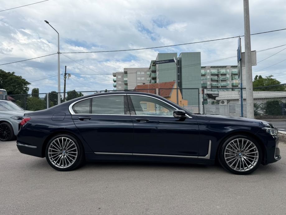 BMW 740d Xdrive **INDIVIDUAL**FACELIFT**U SUSTAVU PDV-a**, fotografija 4