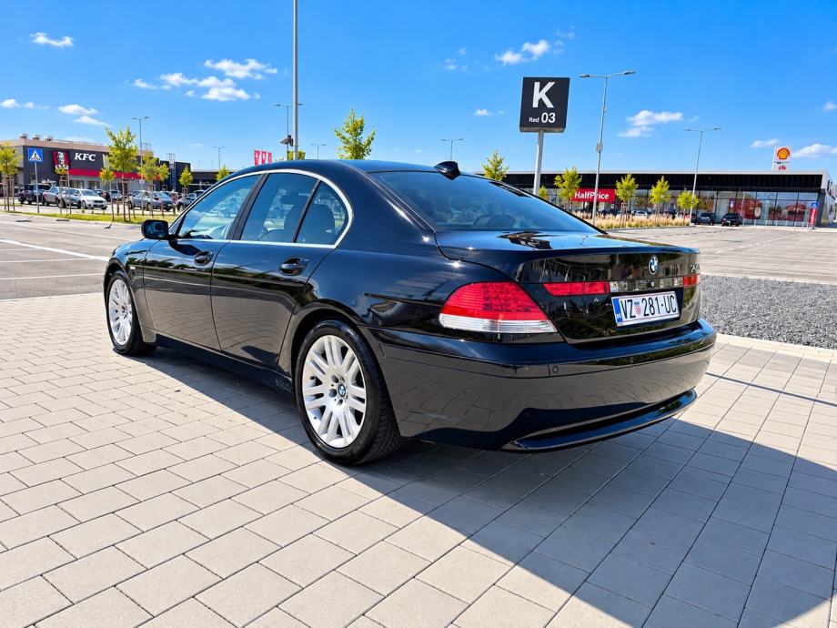 BMW 745i N62 4.4 V8, pogled izvana - slika 5