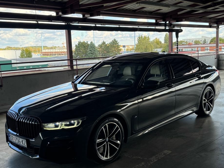 BMW 750Li xDrive 530 KS | INDIVIDUAL | B&W |ve 3x TV | 2020, fotografija 2