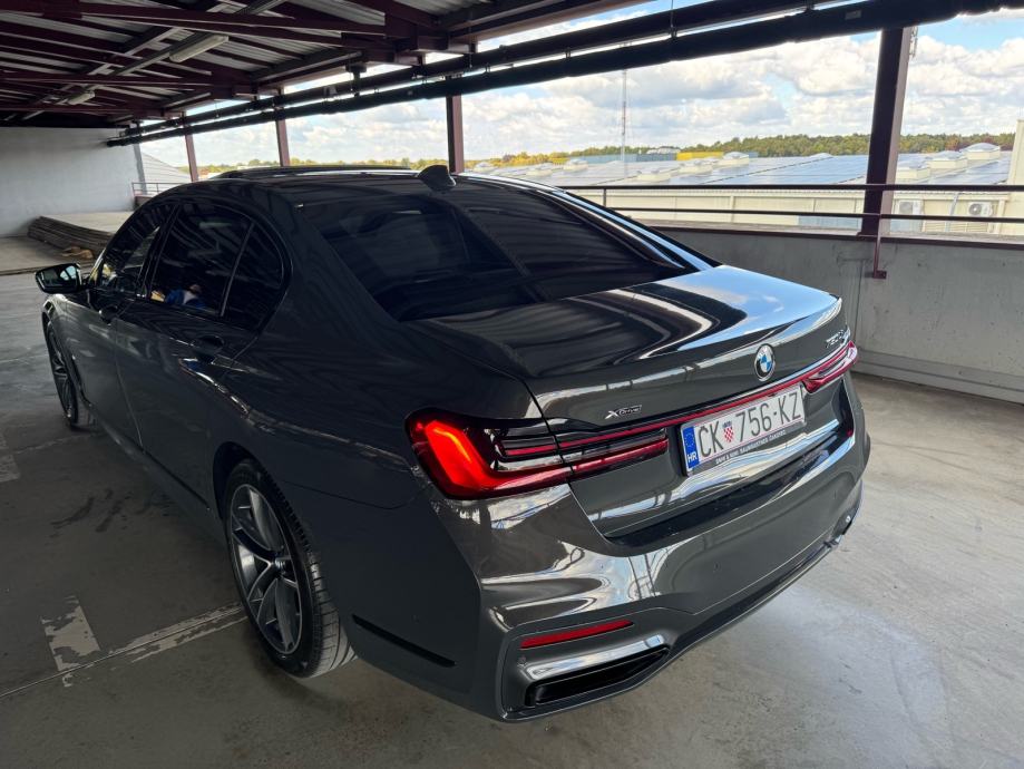BMW 750Li xDrive 530 KS | INDIVIDUAL | B&W |ve 3x TV | 2020, fotografija 17